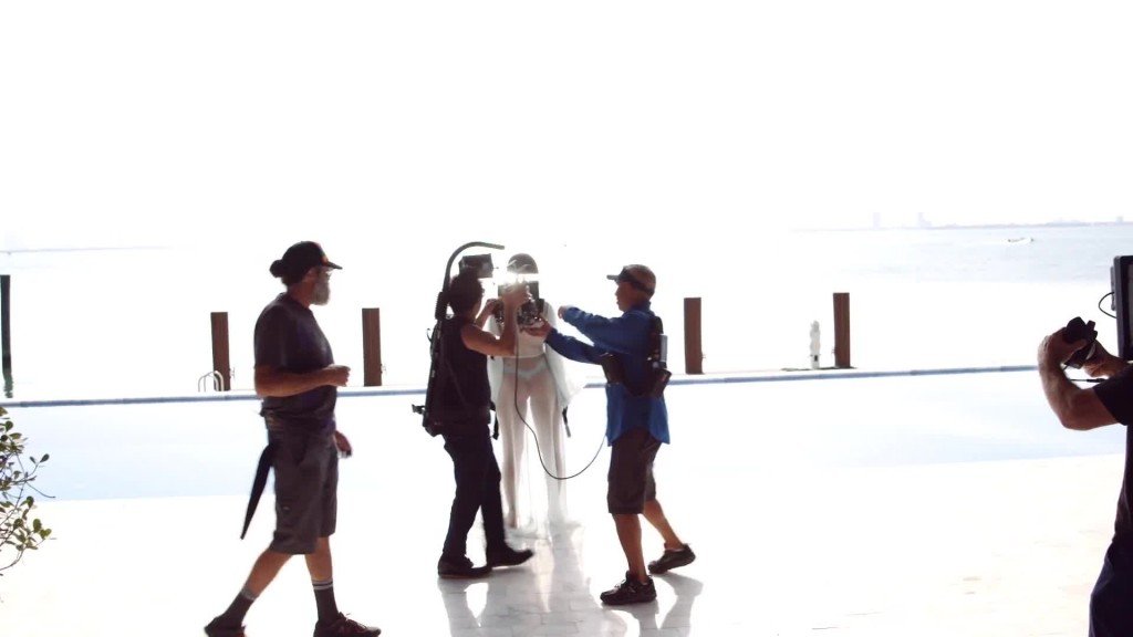 Rihanna See Through BTS 4