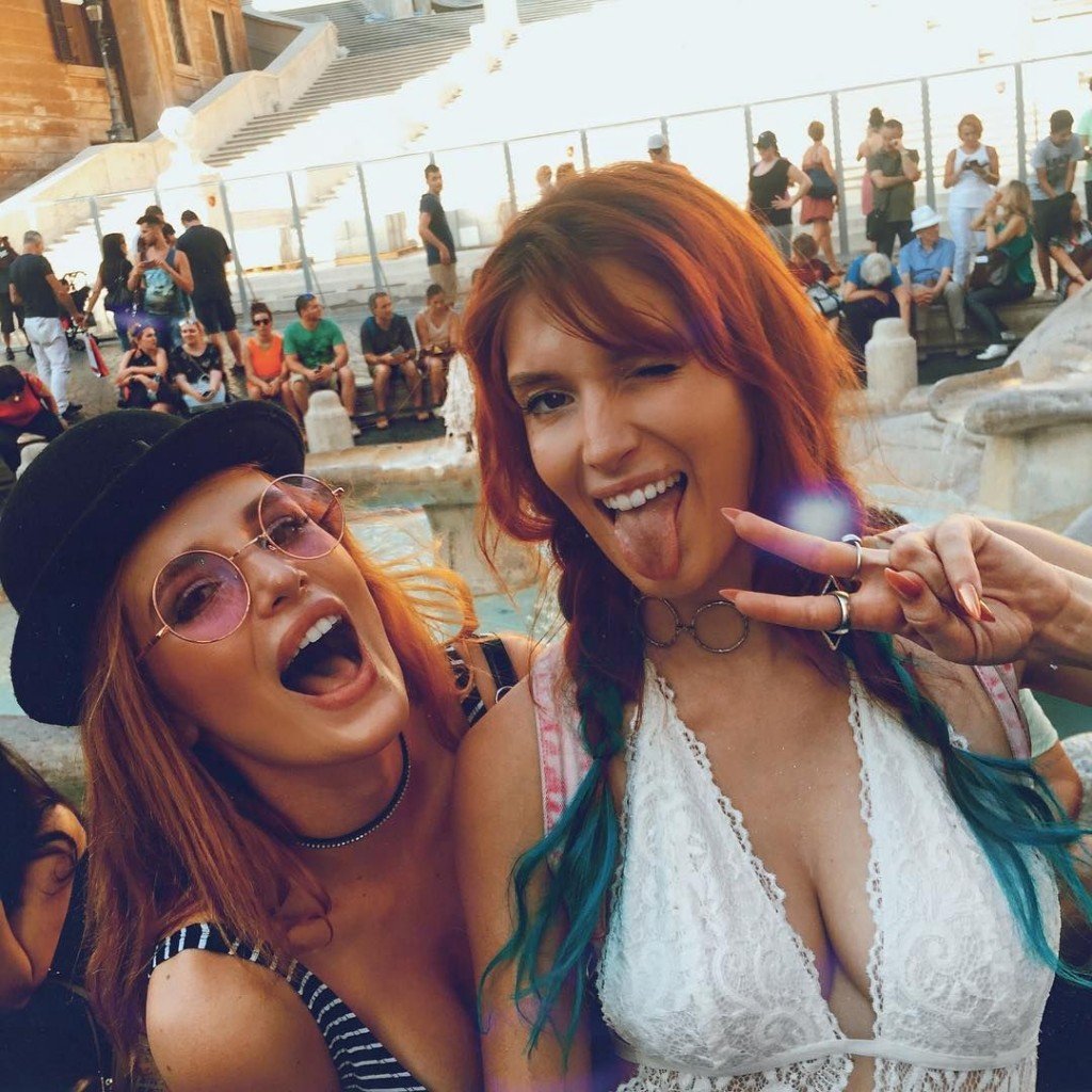 Bella Thorne & Dani Thorne Sexy 1