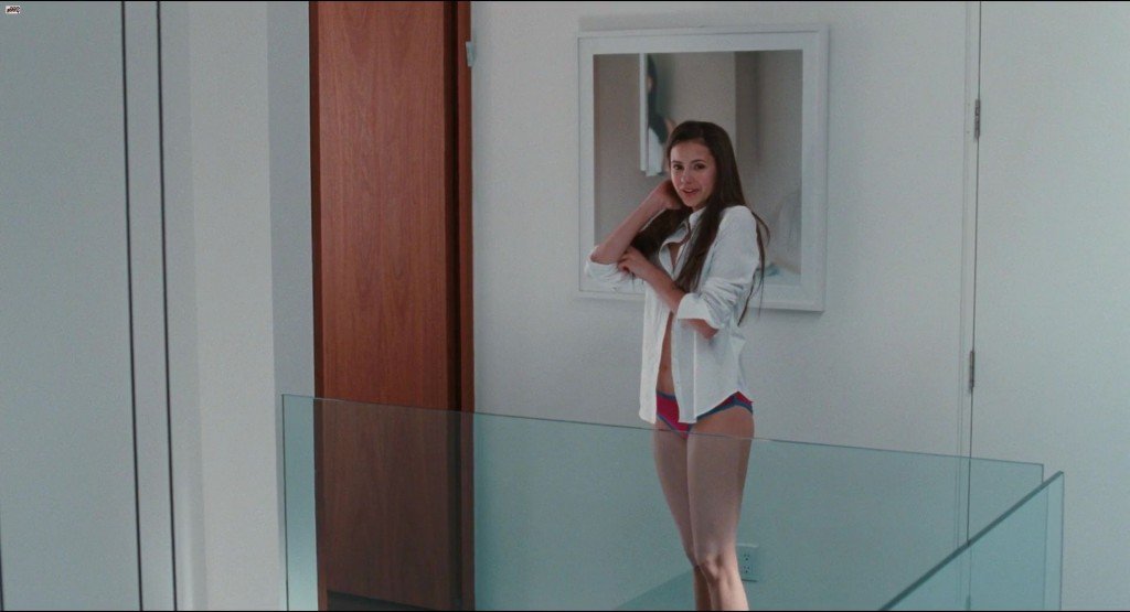 Julianne Moore, Amanda Seyfried Nude, Nina Dobrev Sexy 8