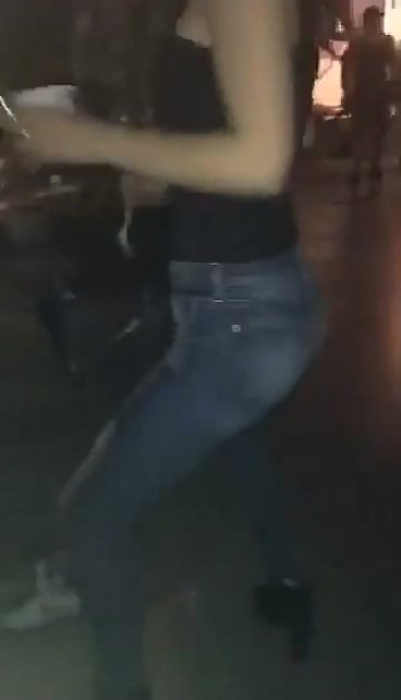 Bella Thorne Sexy Snaps New Pics 7