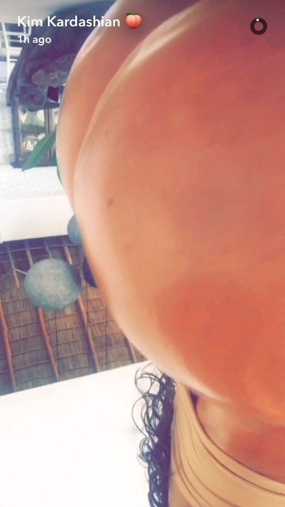 Kim Kardashian Sexy 4