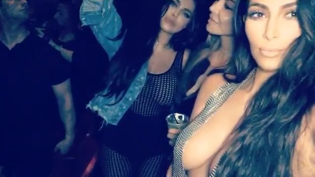 Kim Kardashian Cleavage Scr 3