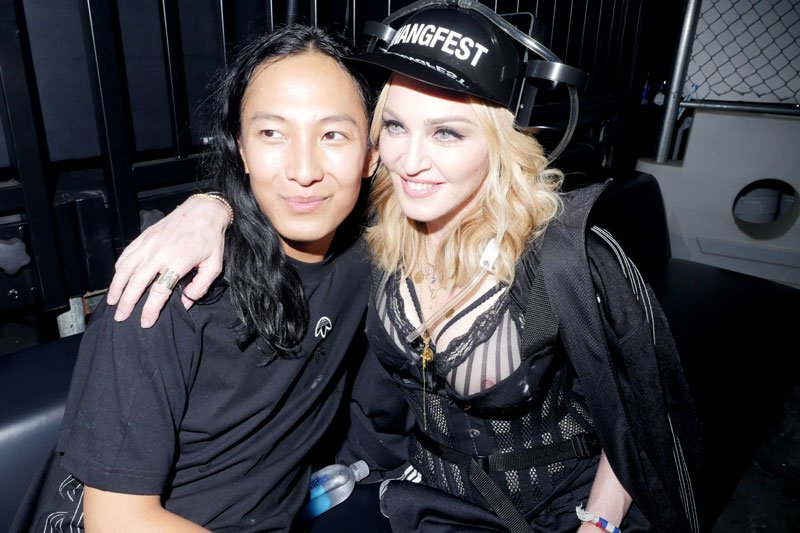 Madonna Nipslip 3