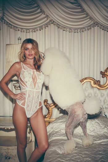 Bregje Heinen Sexy 34 thefappening.so