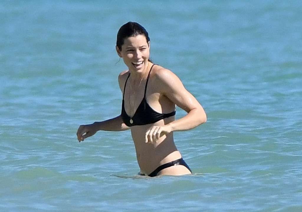 Jessica Biel Sexy 71