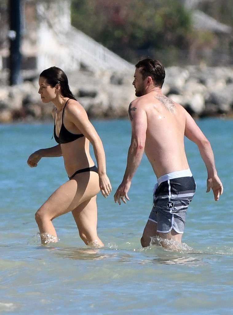 Jessica Biel Sexy 94