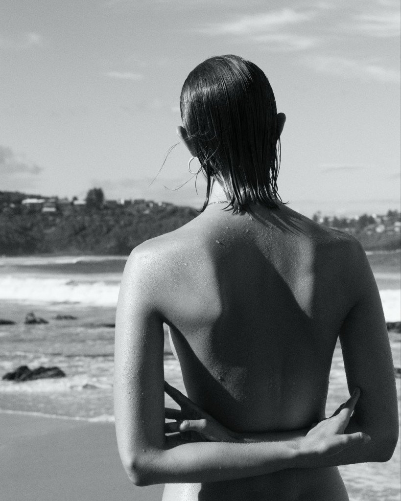 Mali Koopman Topless 1 thefappening.so