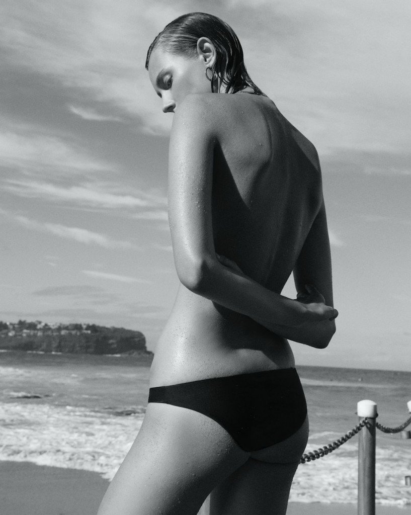 Mali Koopman Topless 2 thefappening.so