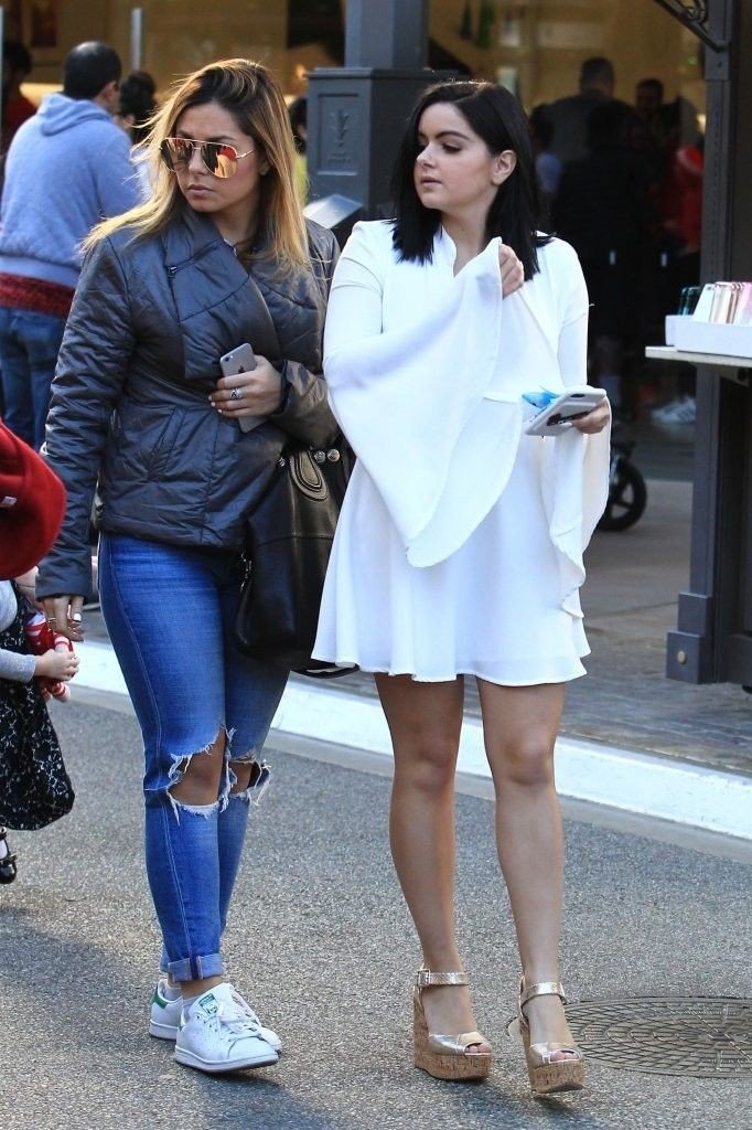Escote de Ariel Winter 9
