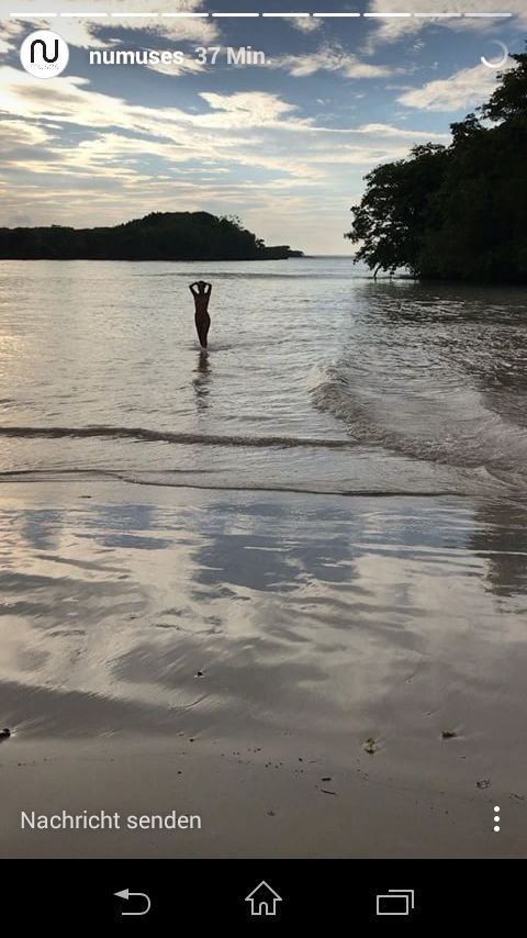 Keilani Asmus Nude & Sexy 3