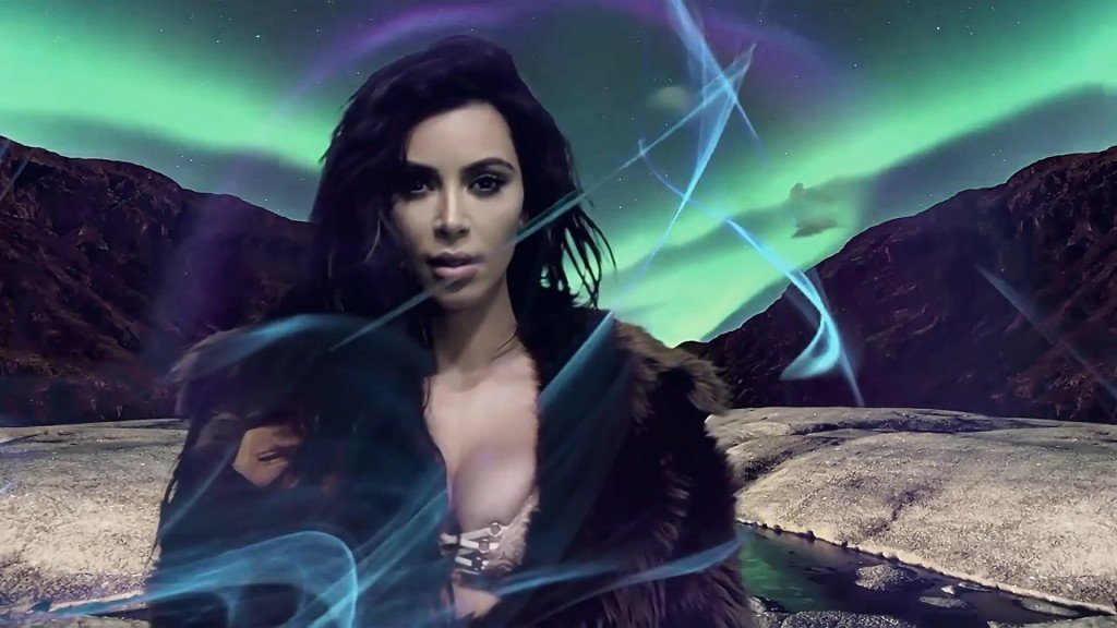 Kim Kardashian Sexy 13