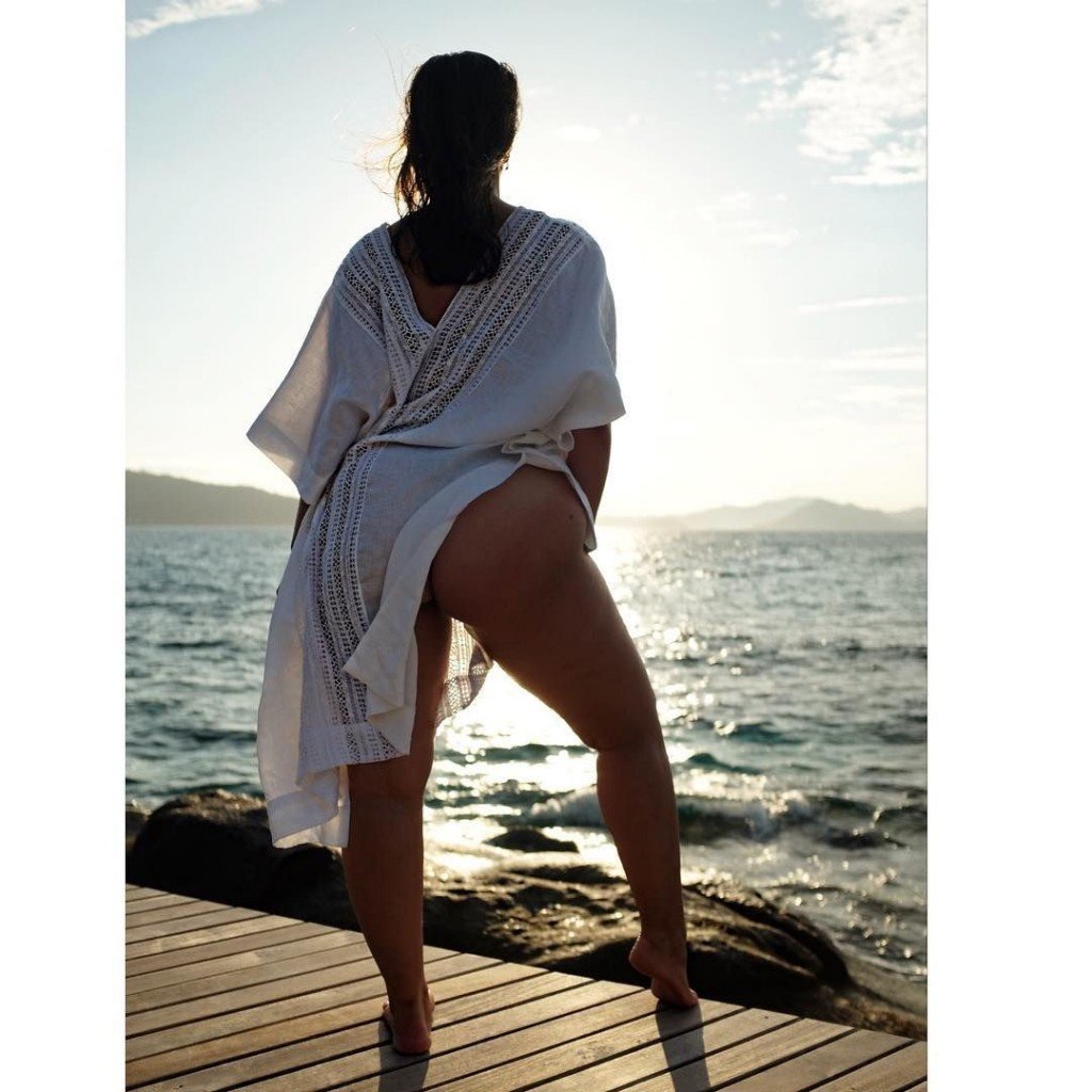 Ashley Graham Sexy thefappening.so 6