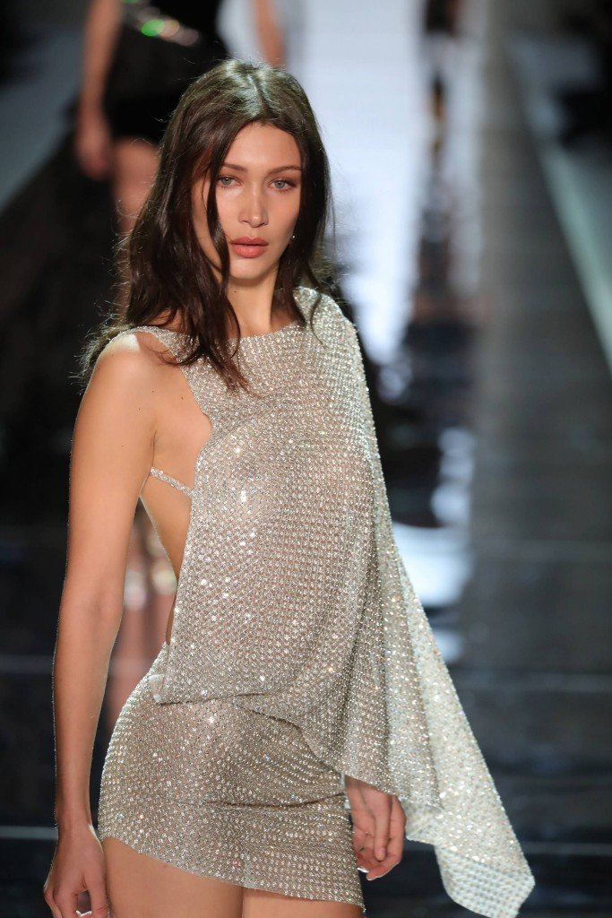 Bella Hadid Transparente 14 thefappening.so