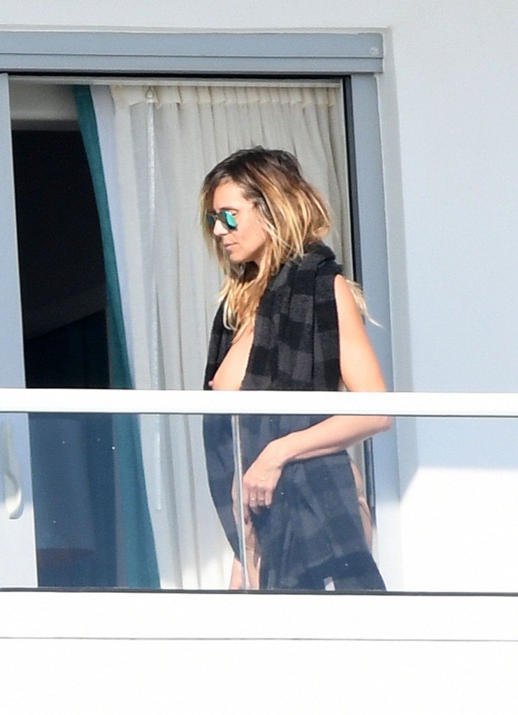 Heidi Klum Topless 36 thefappening.so