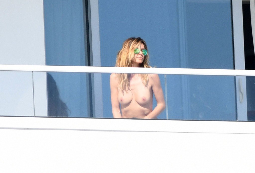 Heidi Klum Topless 74 thefappening.so