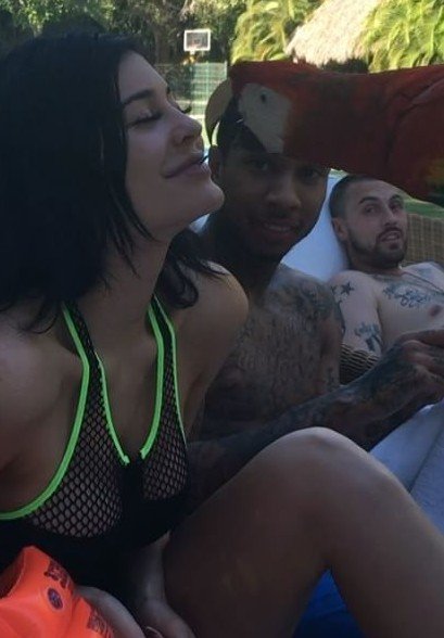 Kylie Jenner Sexy thefappening.so 2