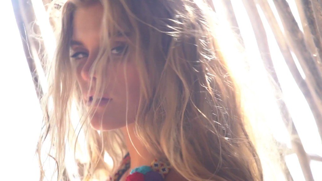 Nina Agdal Sexy and Topless 40 thefappening.so