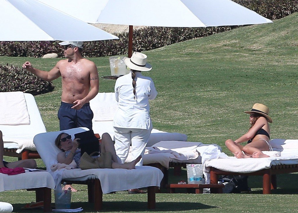 Jessica Alba Sexy 20 thefappening.so