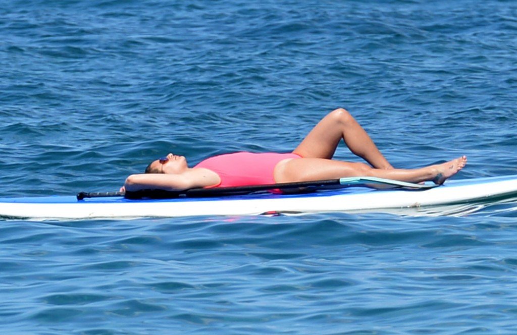 Lea Michele Sexy 17 thefappening.so