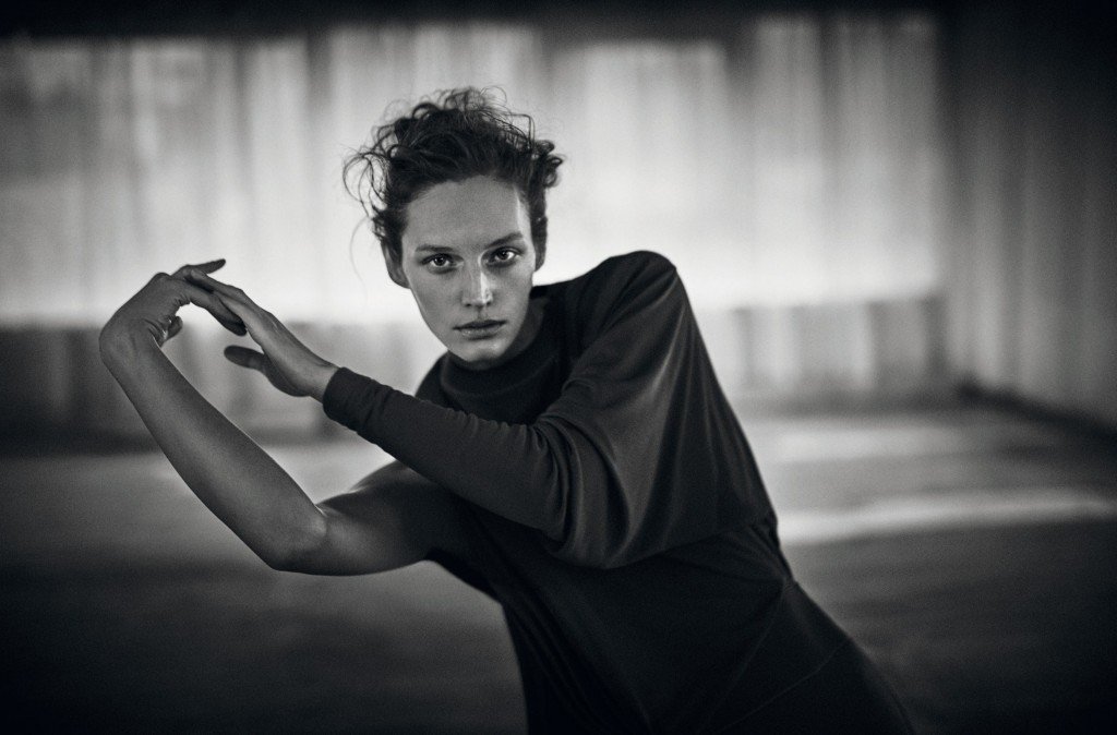 Vivien Solari Sexy Topless 5 thefappening.so