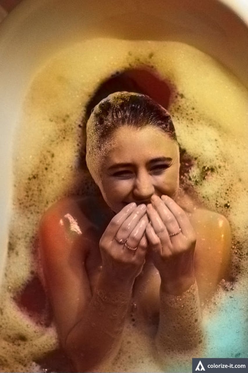 Lia Marie Johnson Desnuda