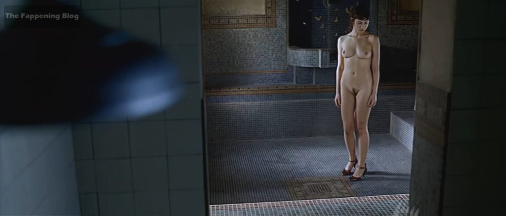 Olga Kurylenko Nude
