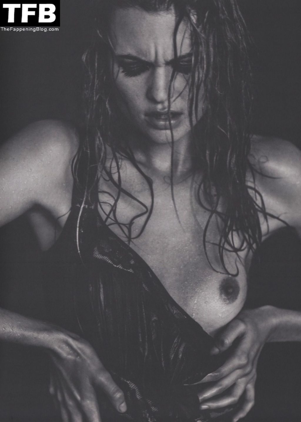 Behati Prinsloo Nude